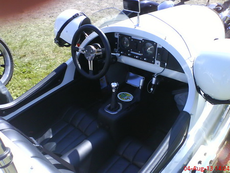 ...sen hi-tech cockpit